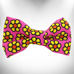 Daisies Doggie Bow Tie (Color: Yellow, size: Large 5"x 2.5")